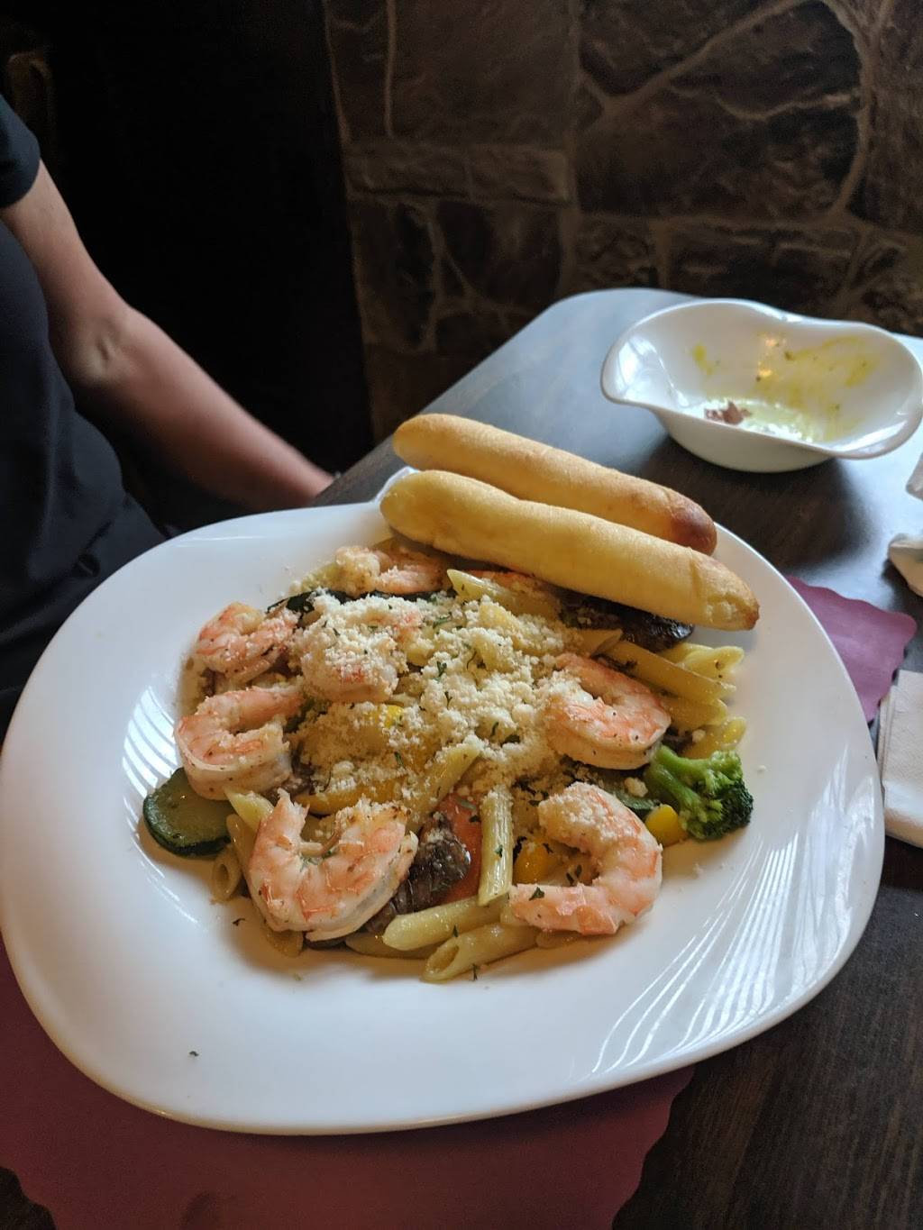 Kings & Queens Restaurant & Pub | restaurant | 4533 Lincoln Hwy, Stoystown, PA 15563, USA | 8148935435 OR +1 814-893-5435