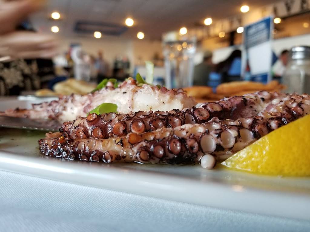 Greektown Taverna | restaurant | 150 N Nova Rd, Ormond Beach, FL 32174, USA | 3869449526 OR +1 386-944-9526