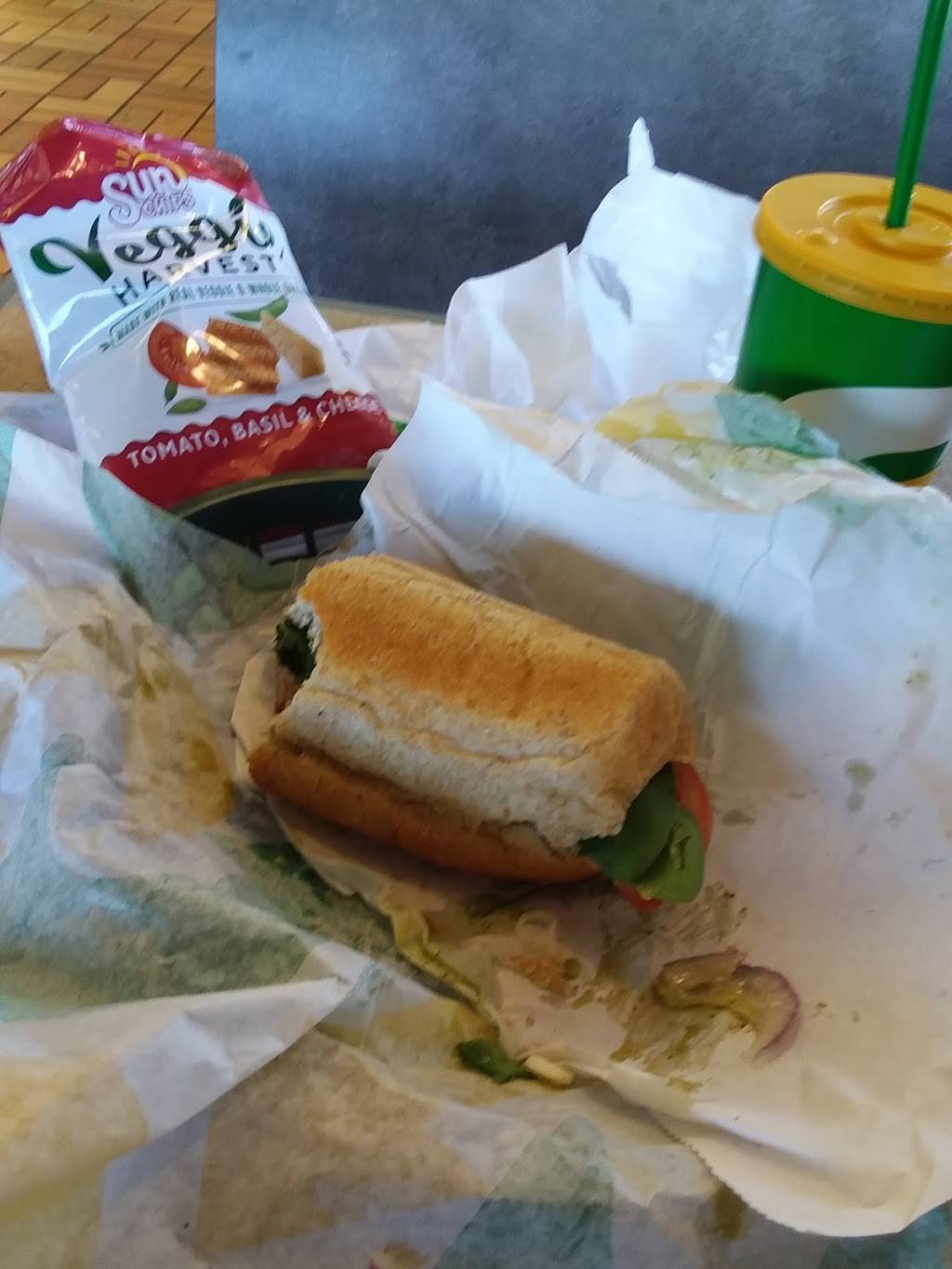 Subway | restaurant | 839 Newville Rd, Orland, CA 95963, USA | 5308655252 OR +1 530-865-5252