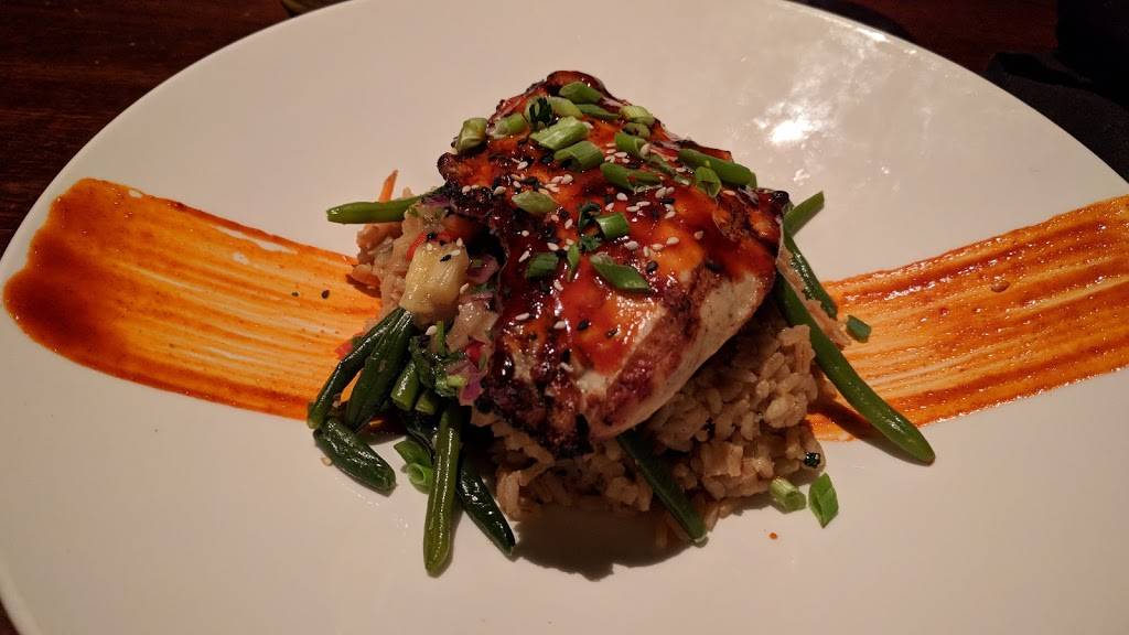 Houlihans | restaurant | 2200 Centreville Rd, Herndon, VA 20170, USA | 7036740454 OR +1 703-674-0454