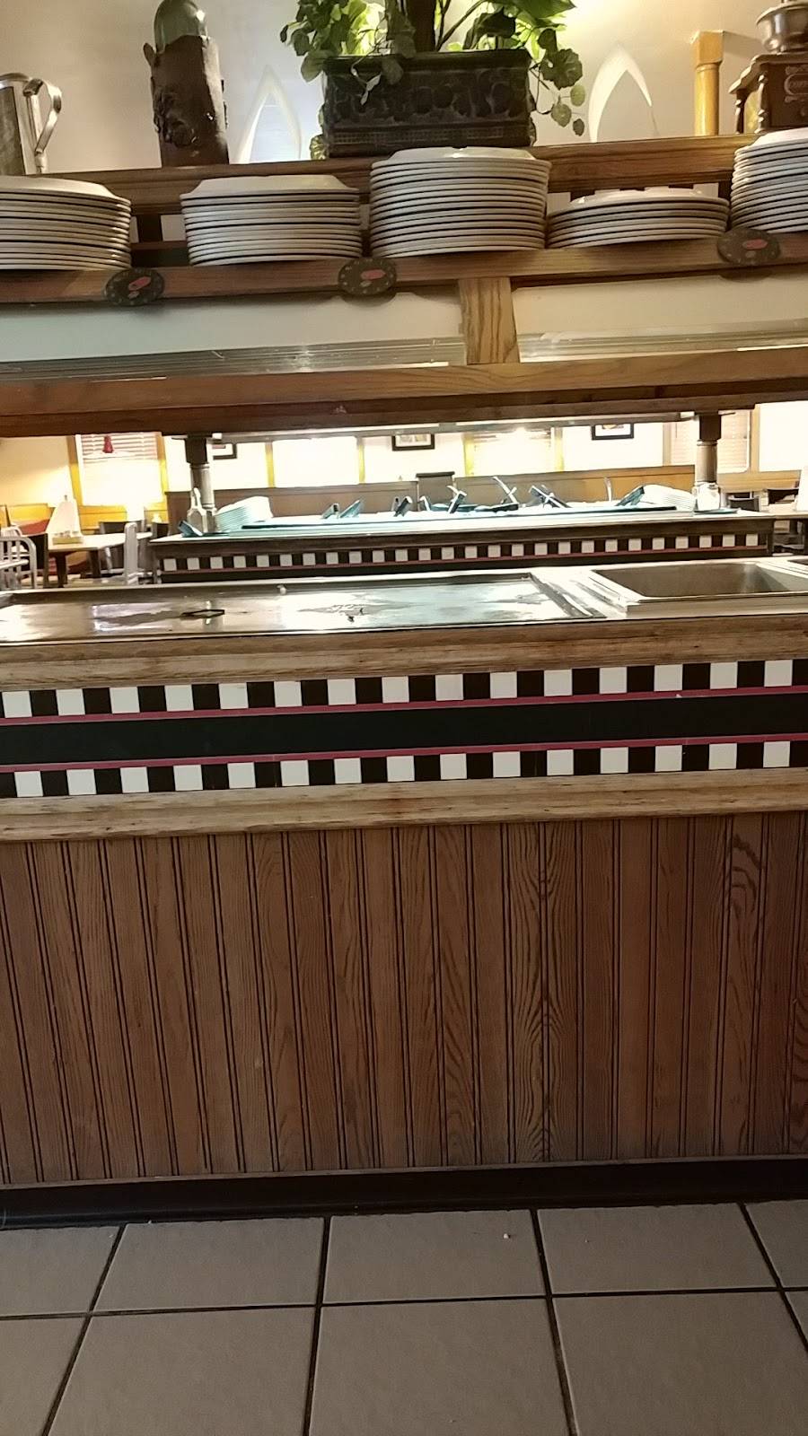 Pizza Hut | restaurant | 2407 Pike St, Parkersburg, WV 26101, USA | 3044222535 OR +1 304-422-2535