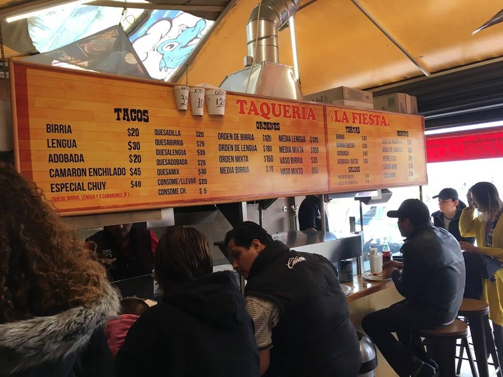 Tacos de Birria "Fiesta" | restaurant | Colinas Debaja California, 22647 Tijuana, B.C., Mexico | 016645319636 OR +52 664 531 9636