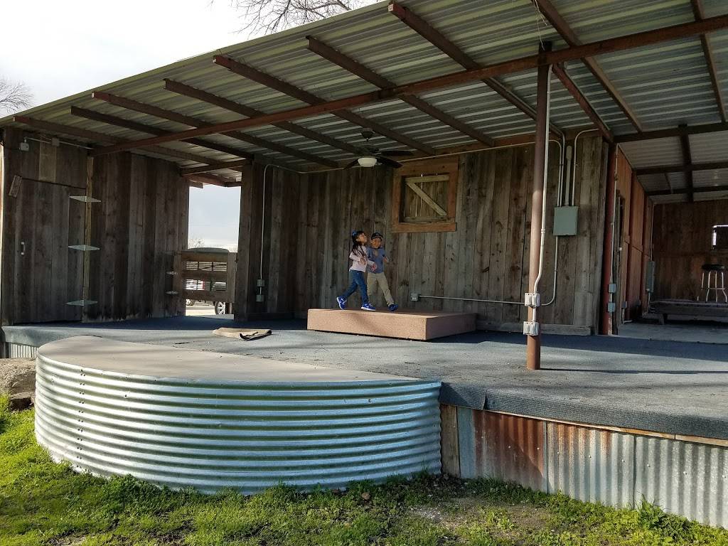 Oscar Store | restaurant | 8133 Oscar Spur, Temple, TX 76501, USA | 2549832175 OR +1 254-983-2175