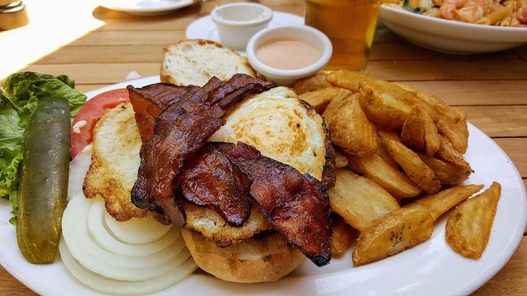 Tarpys Roadhouse | restaurant | 2999 Salinas Hwy, Monterey, CA 93940, USA | 8316471444 OR +1 831-647-1444