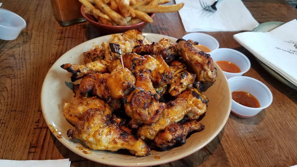 Nandos Peri-Peri | restaurant | 15001 Potomac Town Pl, Woodbridge, VA 22191, USA | 5716596340 OR +1 571-659-6340