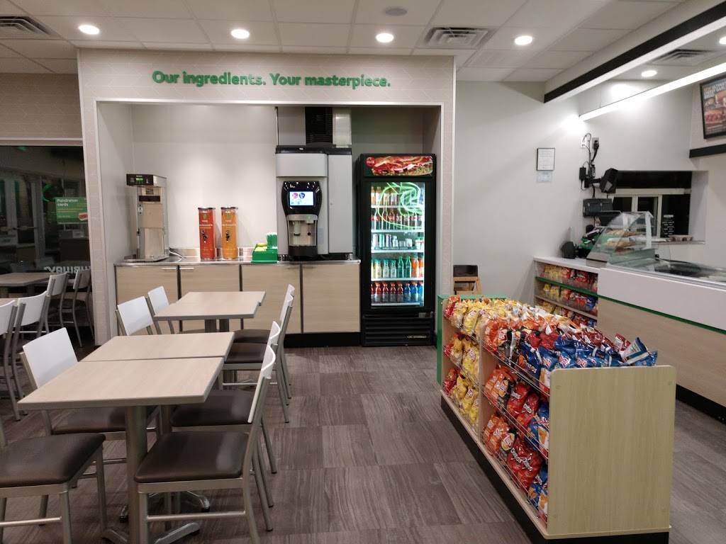 Subway Restaurants | restaurant | 1264 Pennsylvania Ave, Tyrone, PA 16686, USA | 8146844454 OR +1 814-684-4454
