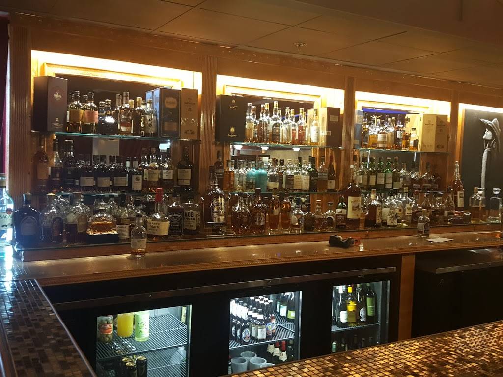 Bombay Brazier | restaurant | 12140 Royal Point Dr, Cincinnati, OH 45249, USA | 5137940000 OR +1 513-794-0000