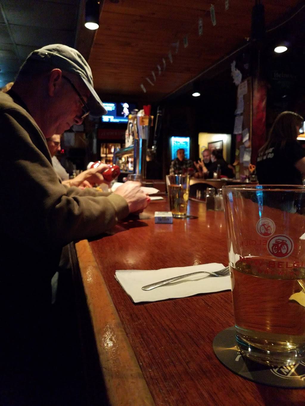 Leather Corner Post Hotel | restaurant | 6855 Horseshoe Rd, Orefield, PA 18069, USA | 6103951782 OR +1 610-395-1782