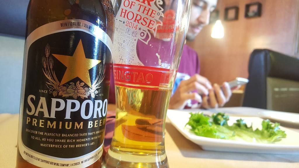 Grand Panda | restaurant | 23802 Lyons Ave, Newhall, CA 91321, USA | 6612531898 OR +1 661-253-1898