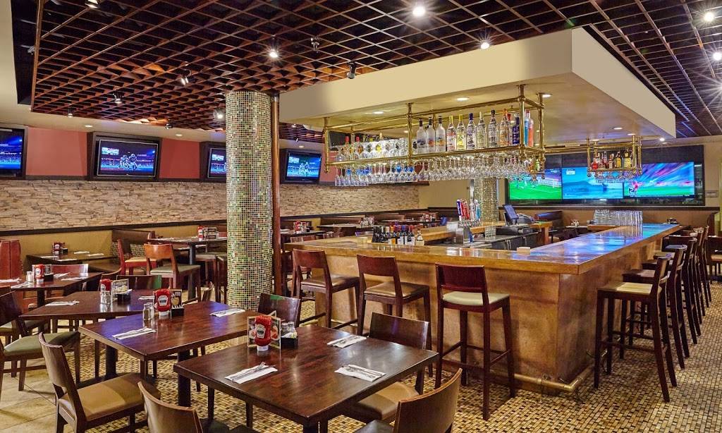 Giovanni Pastrami | restaurant | 227 Lewers St, Honolulu, HI 96815, USA | 8089232100 OR +1 808-923-2100