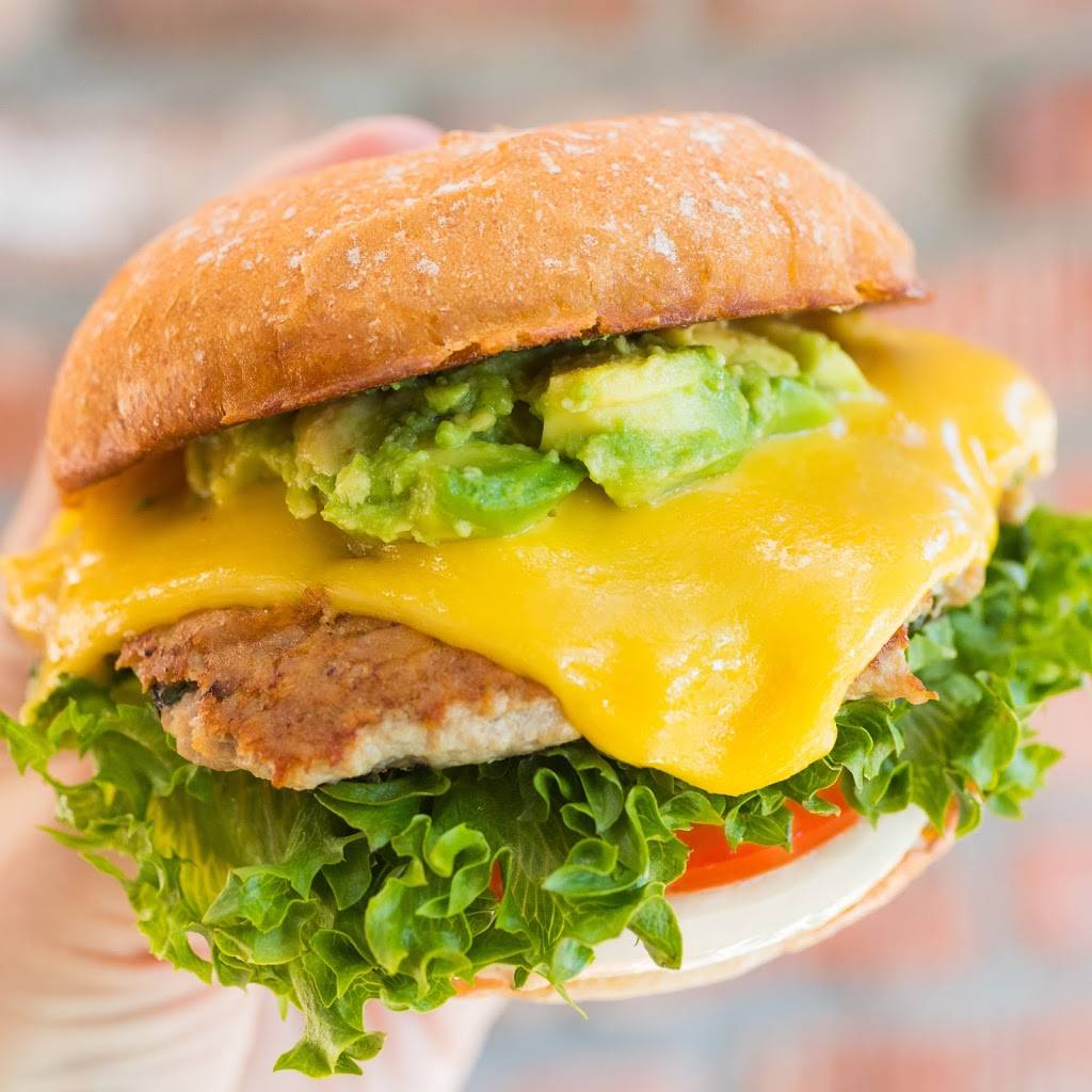 Burger Lounge | restaurant | 1198 Roseville Pkwy #135, Roseville, CA 95661, USA | 9165734107 OR +1 916-573-4107