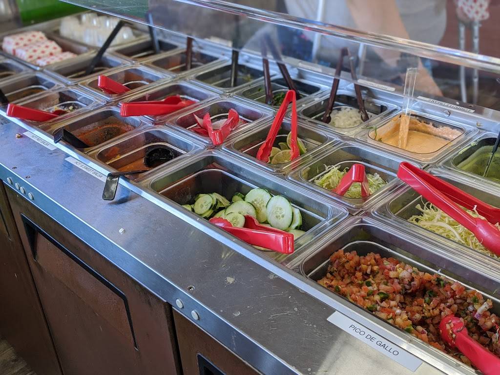 Salsa Verde Restaurant | restaurant | 210 N Pantano Rd, Tucson, AZ 85710, USA | 5208866202 OR +1 520-886-6202