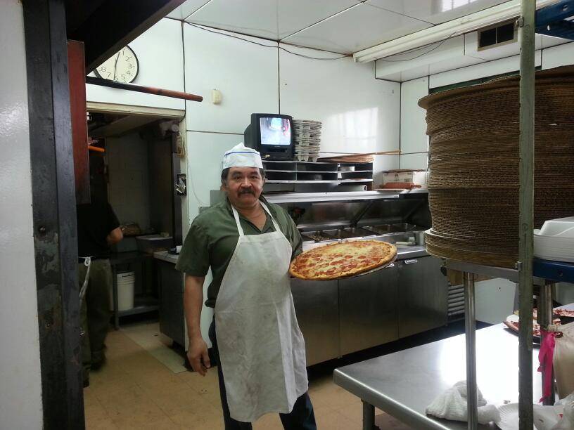 Contes Pizza | restaurant | 8512 S Pulaski Rd, Chicago, IL 60652, USA | 7735824111 OR +1 773-582-4111