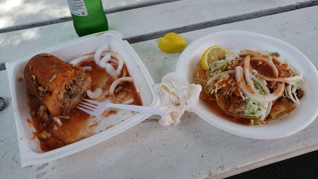 Tortas Ahogadas La Ramadita | restaurant | 5938 Vineland Ave, North Hollywood, CA 91601, USA | 8185066473 OR +1 818-506-6473