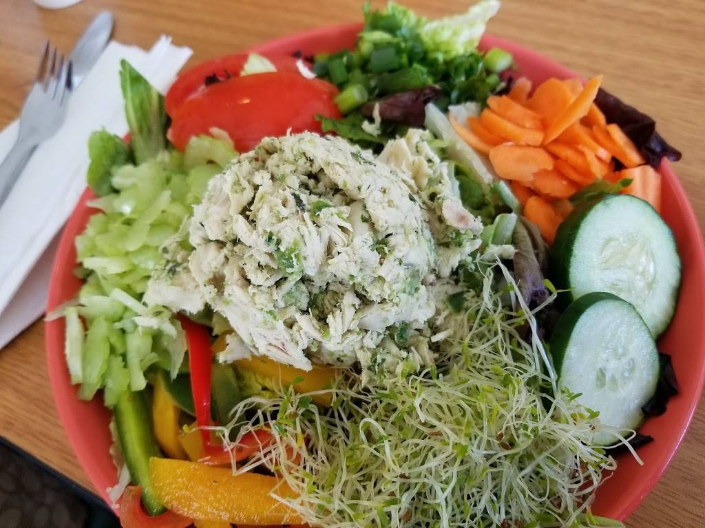 Claras Tidbits - Baymeadows | restaurant | 8535 Baymeadows Rd, Jacksonville, FL 32256, USA | 9045164144 OR +1 904-516-4144