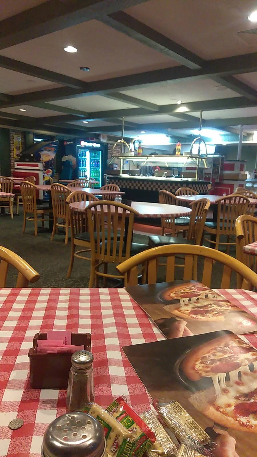 Pizza Hut | meal delivery | 4400 Wyoming Blvd NE, Albuquerque, NM 87109, USA | 5052932500 OR +1 505-293-2500