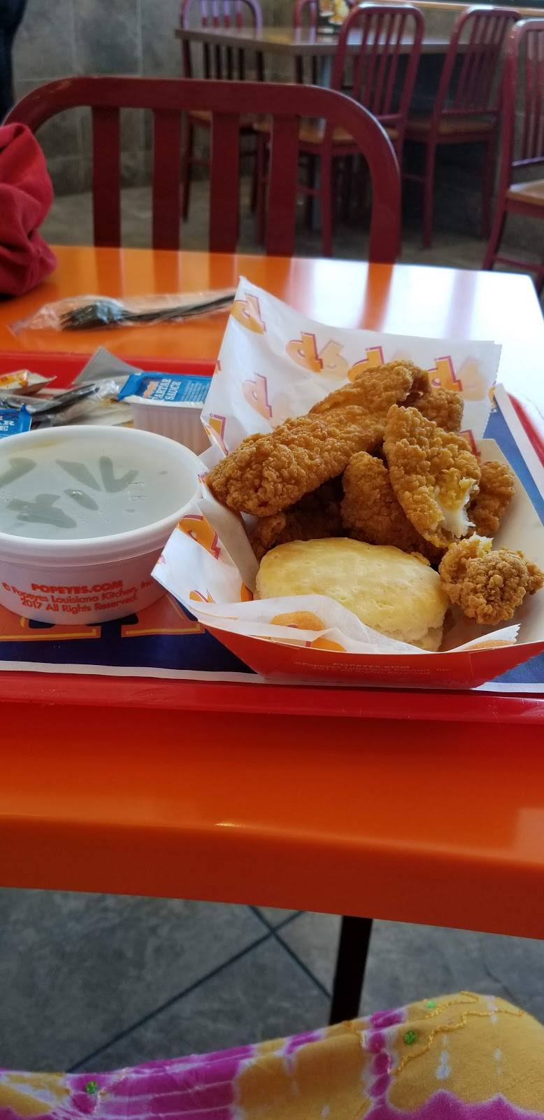 Popeyes Louisiana Kitchen | restaurant | 2176 Skibo Rd, Fayetteville, NC 28314, USA | 9102292070 OR +1 910-229-2070