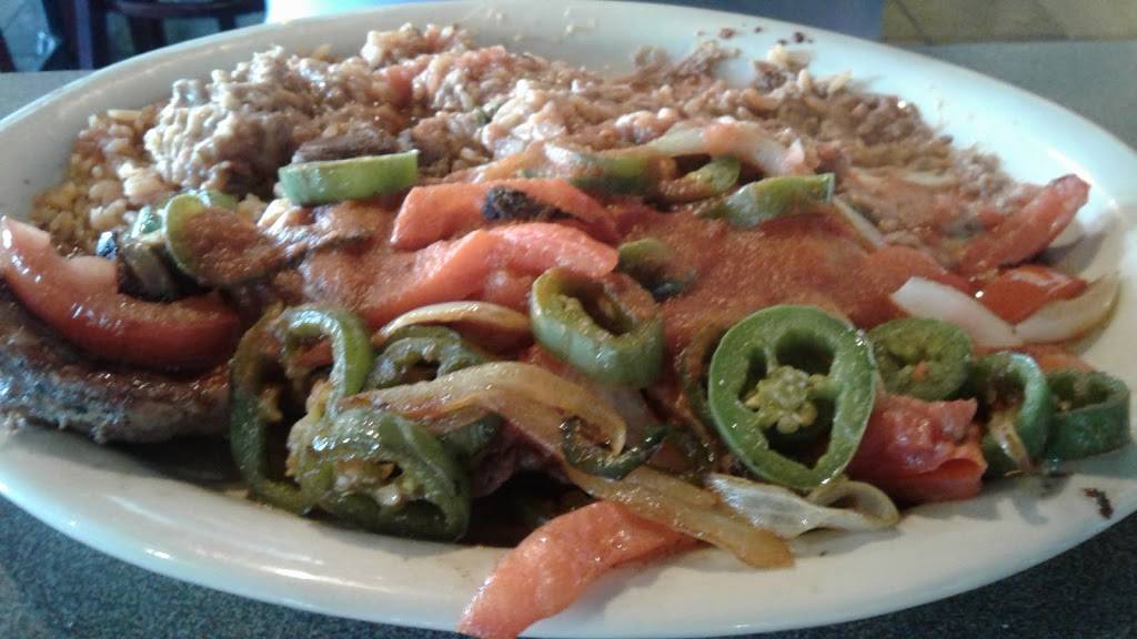 El Nopal Mexican Restaurant | restaurant | 2365 Landmark Way NE, Corydon, IN 47112, USA | 8127380300 OR +1 812-738-0300