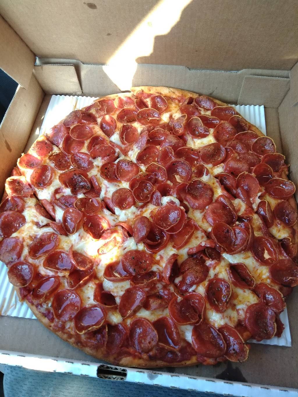 Possum Holler Pizza | restaurant | 1874 Lisle Ave, Obetz, OH 43207, USA | 6144971355 OR +1 614-497-1355