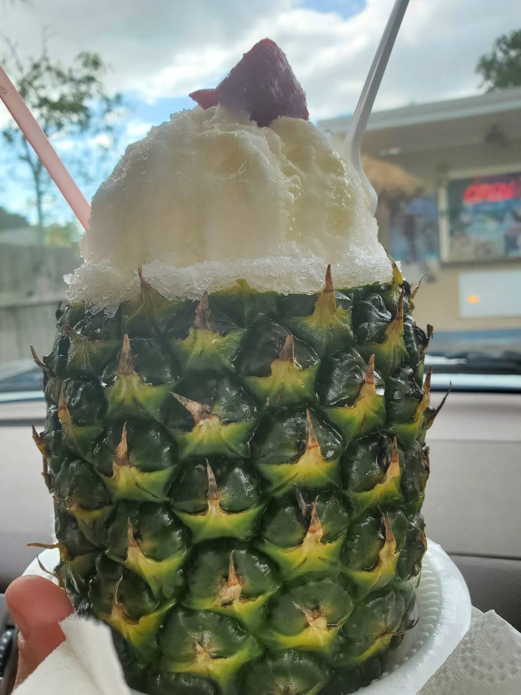 ISIS Snowballs &More | restaurant | 424 W 11th St, Crowley, LA 70526, USA | 3375143978 OR +1 337-514-3978