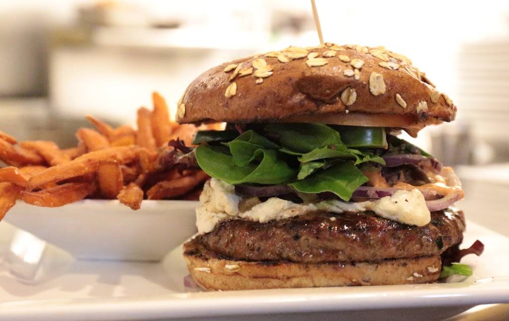 Tru Burger Co. | restaurant | 39504 N W Daisy Mountain Dr #110, Anthem, AZ 85086, USA | 6234655000 OR +1 623-465-5000