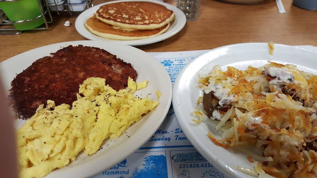 Overboard Inn | restaurant | 6027 Main St, Twin Lake, MI 49457, USA | 2318286367 OR +1 231-828-6367