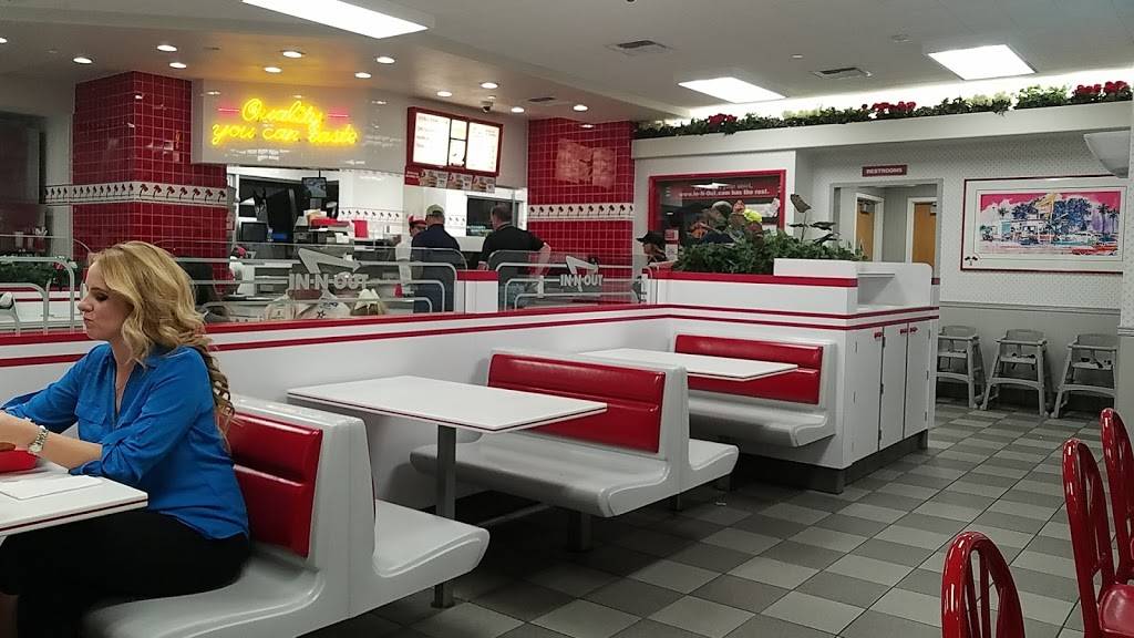 In-N-Out Burger | restaurant | 2835 W University Dr, Denton, TX 76201, USA | 8007861000 OR +1 800-786-1000