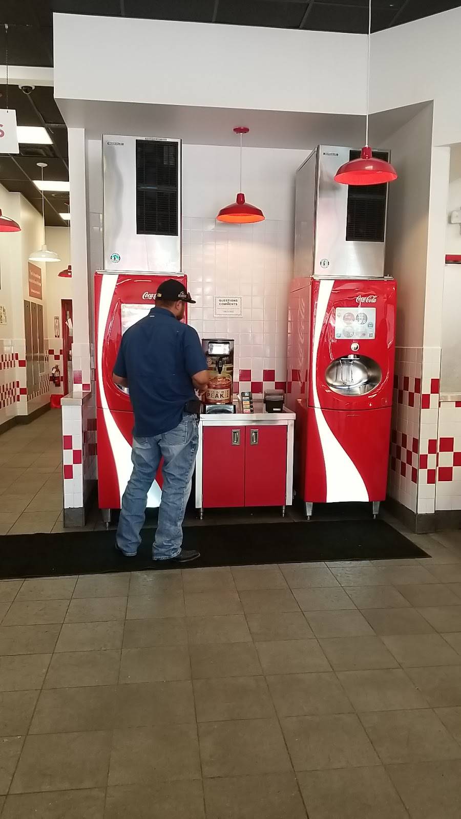 Five Guys | meal takeaway | 5010 Garth Rd, Baytown, TX 77521, USA | 2814211555 OR +1 281-421-1555