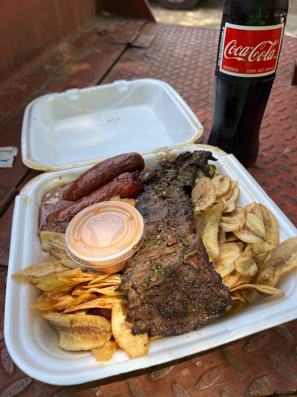 Los Primos Grill #2 | restaurant | 5621 N Sharon Amity Rd, Charlotte, NC 28215, USA | 9803650895 OR +1 980-365-0895