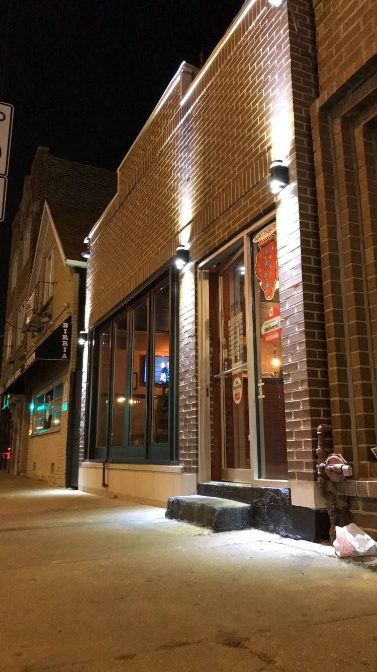 Angelos Stuffed Pizza | restaurant | 4850 S Pulaski Rd, Chicago, IL 60632, USA | 7739279355 OR +1 773-927-9355