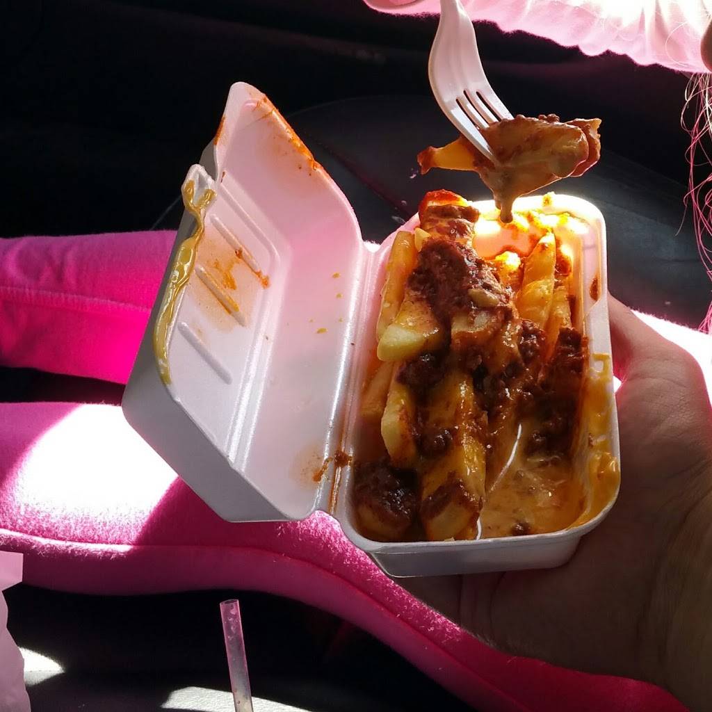 Mugs-Up Drive In | restaurant | 603 Orange St, Columbia, MO 65203, USA | 5734429833 OR +1 573-442-9833