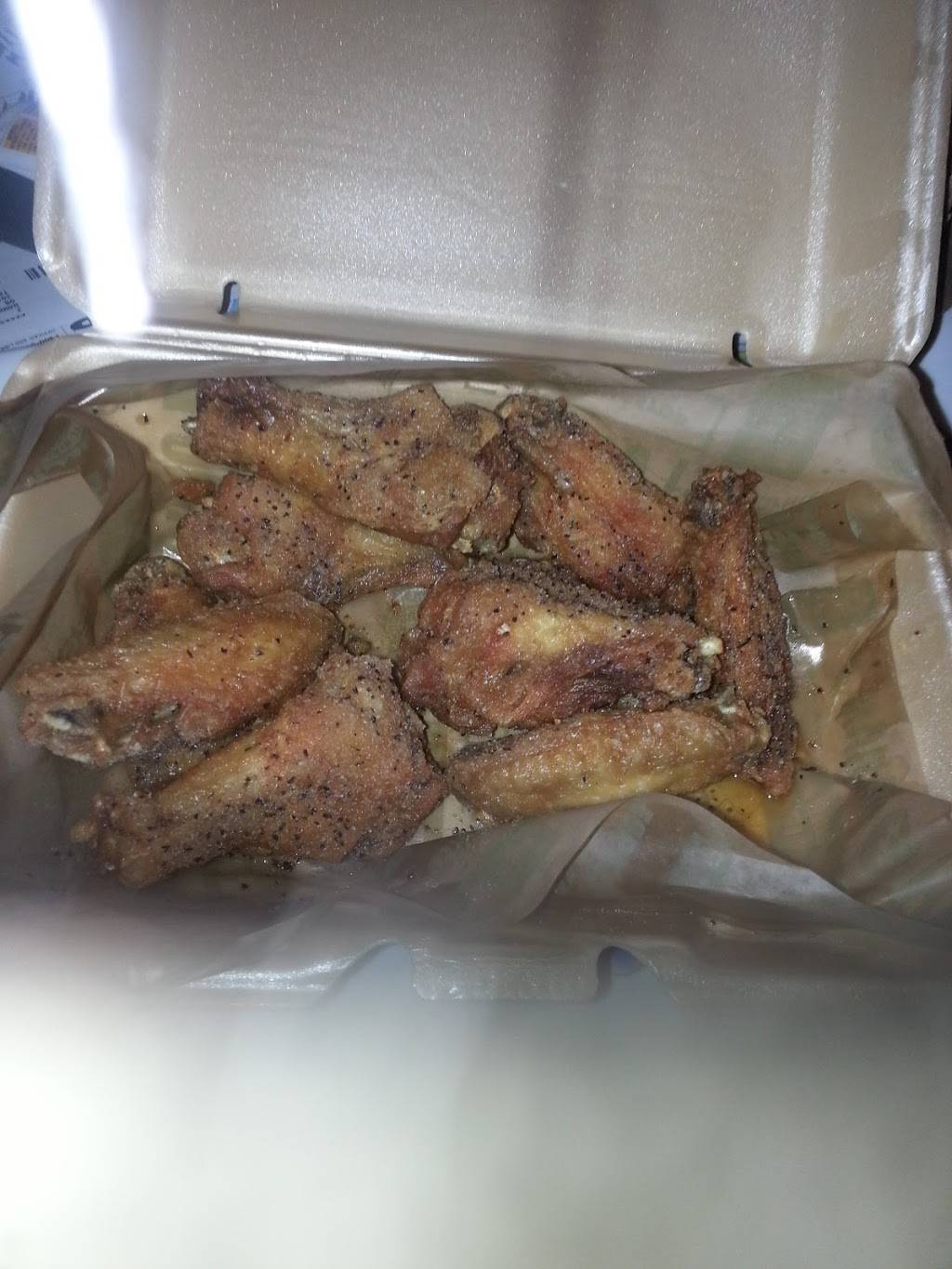 Wingstop | meal takeaway | 2115 E Hillsborough Ave, Tampa, FL 33610, USA | 8135591527 OR +1 813-559-1527