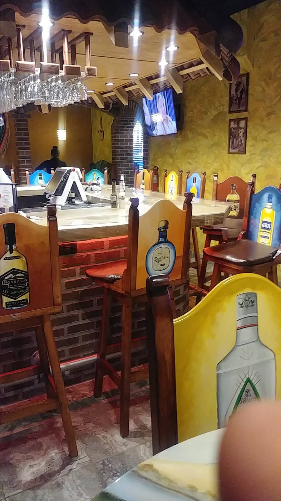 La Fiesta Mexican Restaurant | restaurant | 2090 E Kansas Ave, McPherson, KS 67460, USA | 6202450033 OR +1 620-245-0033