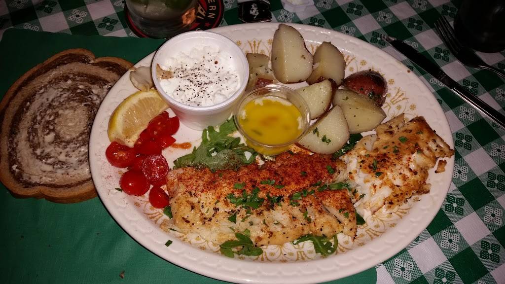 The Depot Tavern | restaurant | 11402 County Road G, @ the tracks, Caledonia, WI 53108, USA | 2628352272 OR +1 262-835-2272