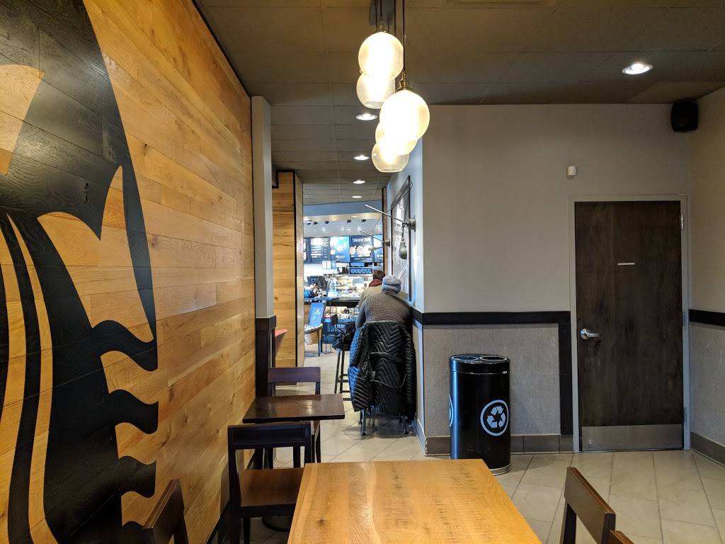 Starbucks | cafe | 12001 Lee Jackson Memorial Hwy, Fairfax, VA 22033, USA | 7032732798 OR +1 703-273-2798