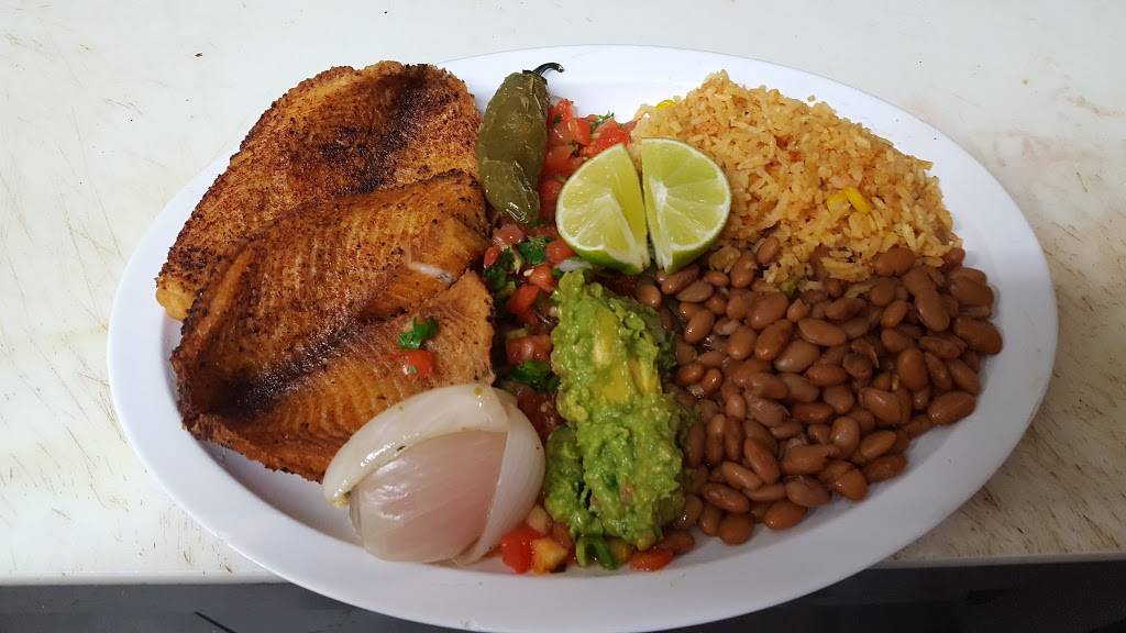 Los Tres Pollos | restaurant | 15628 S Broadway, Gardena, CA 90248, USA | 3105388846 OR +1 310-538-8846