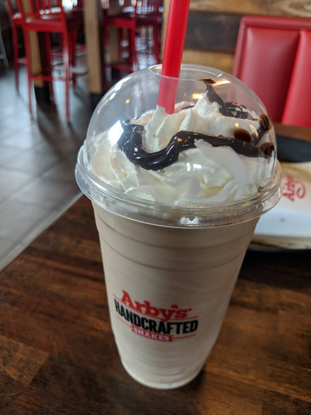 Arbys | restaurant | 4440 Mahoning Ave, Youngstown, OH 44515, USA | 3307996408 OR +1 330-799-6408