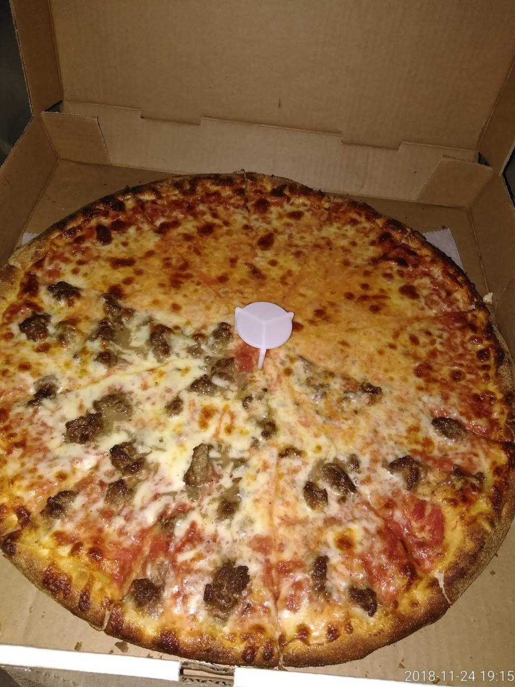 Golden Pizza | meal delivery | 1350 Allen St, Springfield, MA 01118, USA | 4137831109 OR +1 413-783-1109