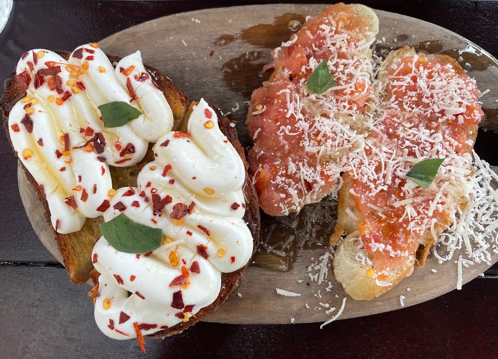 Mitalia Kitchen & Bar | restaurant | 5958 S Dixie Hwy, South Miami, FL 33143, USA | 3058854008 OR +1 305-885-4008