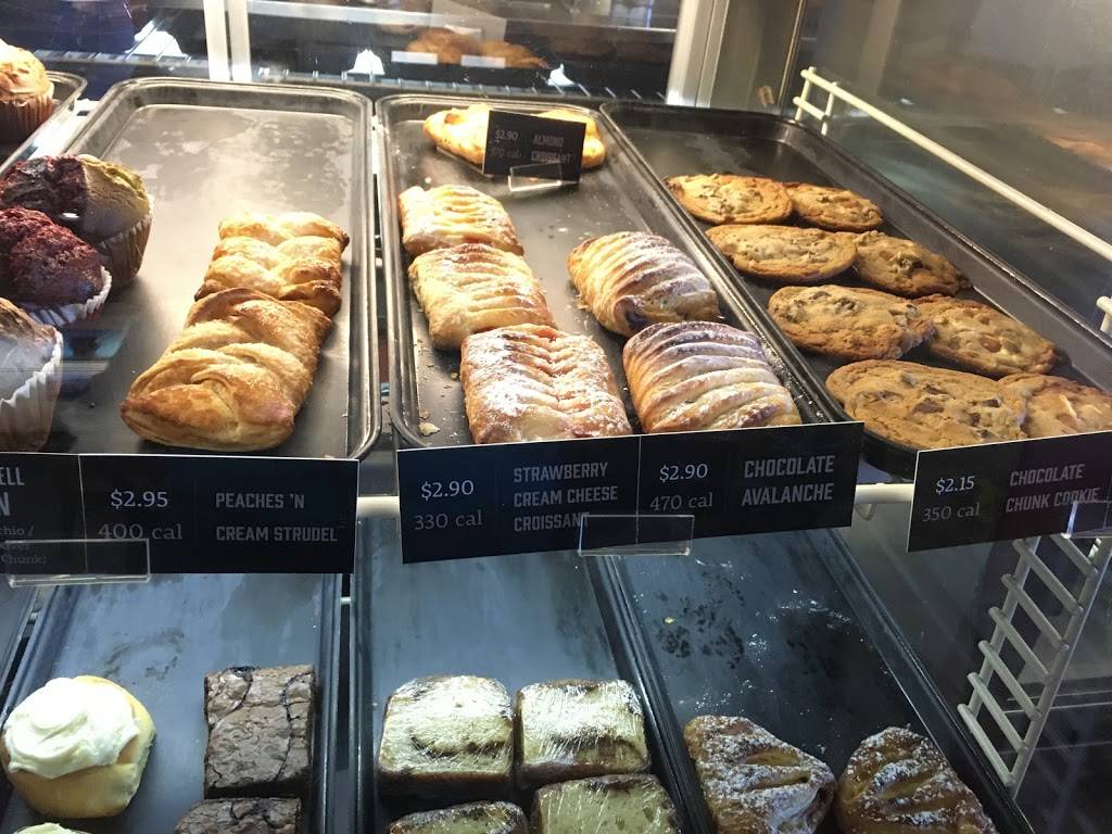 Dunn Brothers Coffee | bakery | 4 Shady Oak Rd, Hopkins, MN 55343, USA | 9524056789 OR +1 952-405-6789