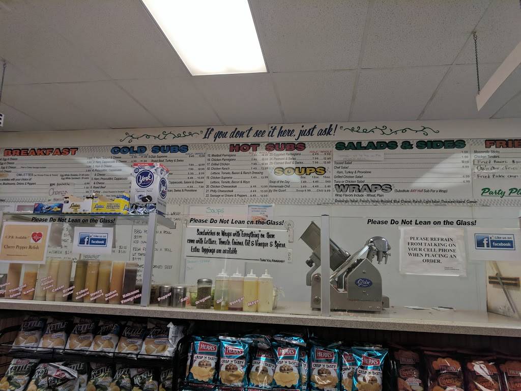 Daves Famous Subs | restaurant | 26 Wrightstown Cookstown Rd, Cookstown, NJ 08511, USA | 6092862170 OR +1 609-286-2170