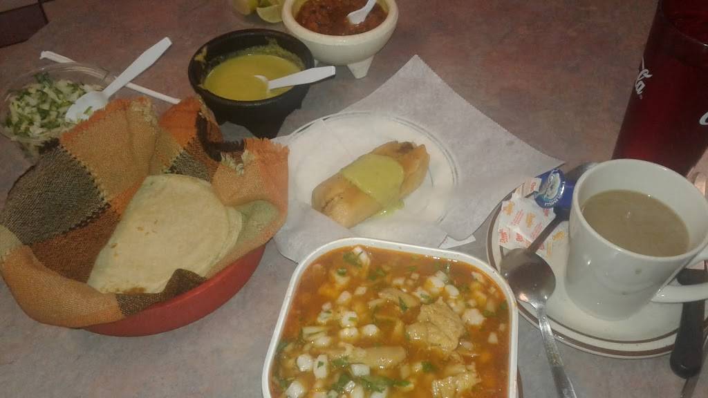 La Vencedora | restaurant | 1961 Division Ave S, Grand Rapids, MI 49507, USA | 6162459352 OR +1 616-245-9352