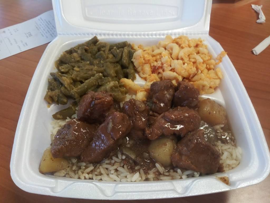 Sundays Soul food Restaurant | restaurant | 900 S Jefferies Blvd, Walterboro, SC 29488, USA | 8437823004 OR +1 843-782-3004