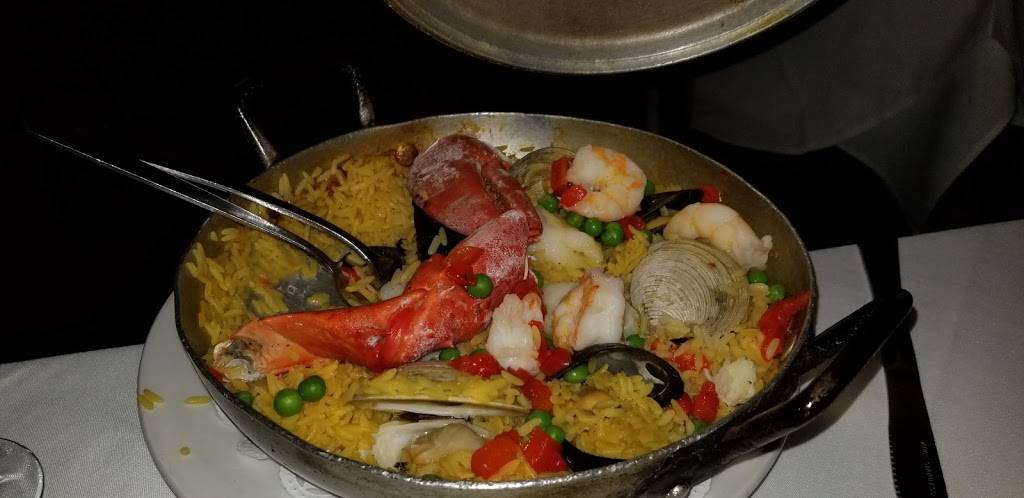 La Candela Espanola | restaurant | 3923 Amboy Rd, Staten Island, NY 10308, USA | 7183568798 OR +1 718-356-8798