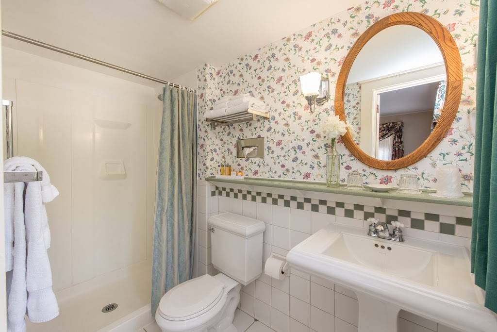 Eagle Mountain House & Golf Club | restaurant | 179 Carter Notch Rd, Jackson, NH 03846, USA | 6033839111 OR +1 603-383-9111