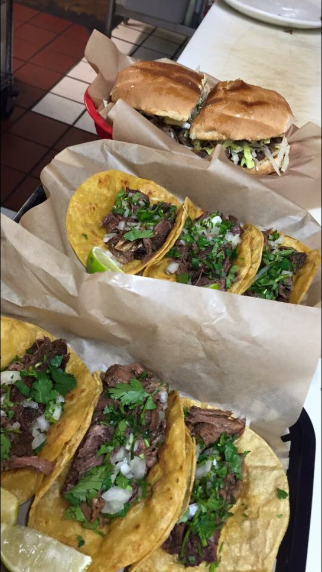 Taqueria Y Panaderia Chichen-Itza | restaurant | 5710 Richmond Ave, Dallas, TX 75206, USA | 2148280197 OR +1 214-828-0197