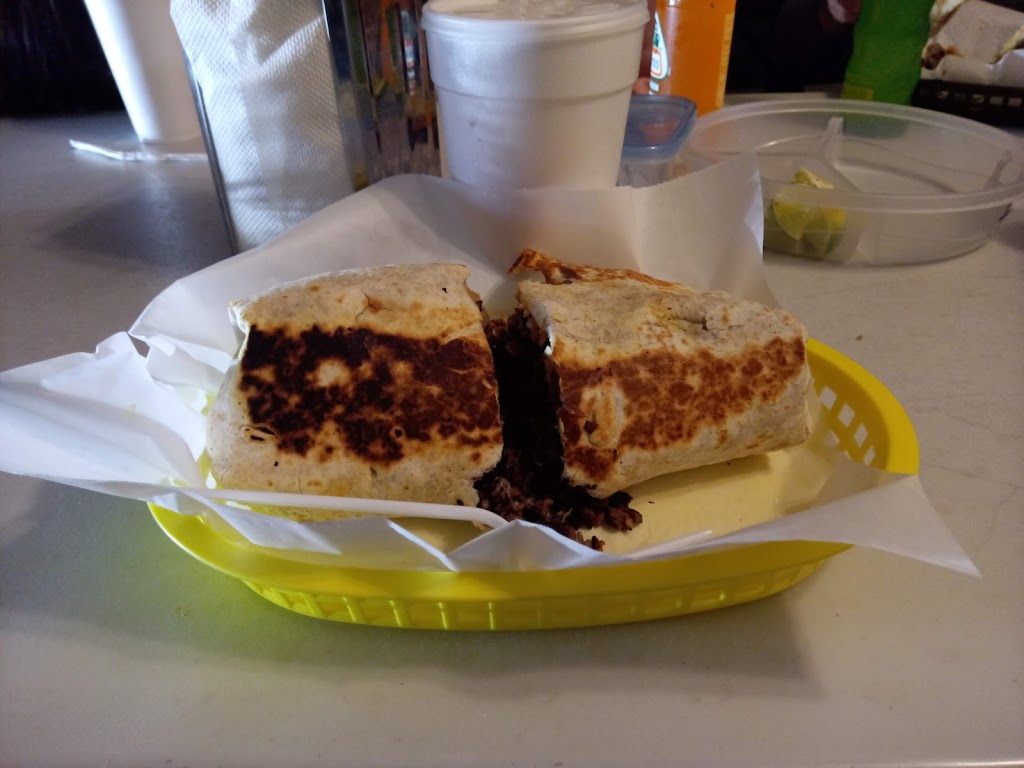 Taqueria El Paisano | restaurant | 119 N 4th St, De Queen, AR 71832, USA | 8706425043 OR +1 870-642-5043