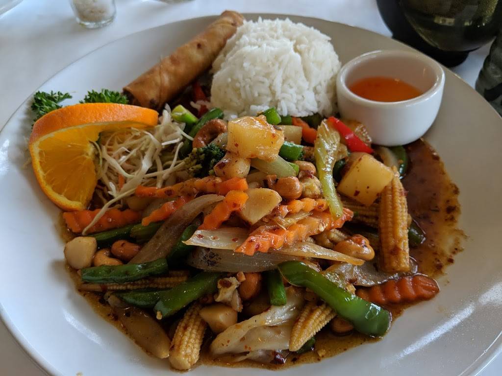 Lemongrass Sushi & Thai | restaurant | 7108 Hwy 70 S, Nashville, TN 37221, USA | 6156469500 OR +1 615-646-9500