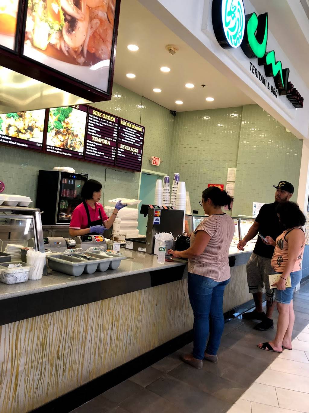 Umi of Japan | restaurant | 99 Rockingham Park Blvd, Salem, NH 03079, USA | 6038908882 OR +1 603-890-8882