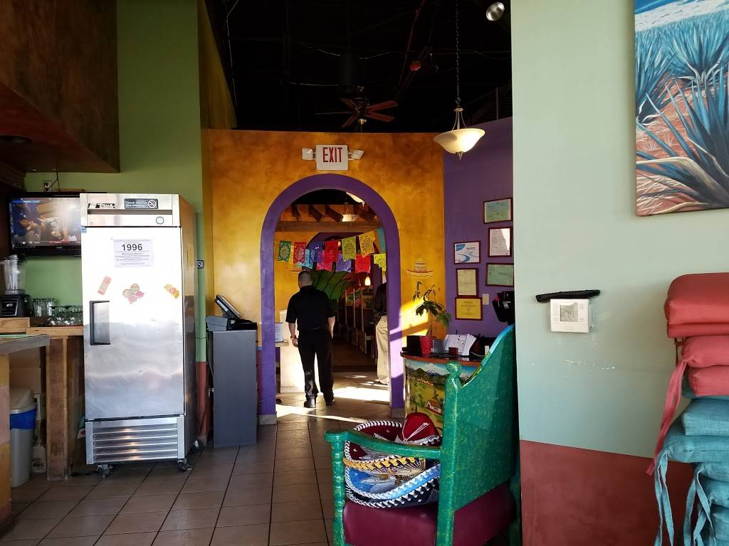 La Herradura Mexican Restaurant | restaurant | 47690 Grand River Ave, Novi, MI 48374, USA | 2483494274 OR +1 248-349-4274